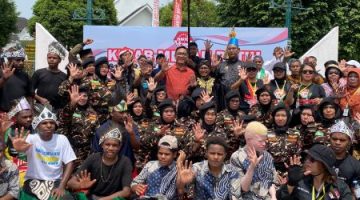 Kirab Merah Putih dan Parade Budaya Nusantara meriahkan Hari Toleransi Dunia di Yogyakarta, ribuan warga sambut antusias. foto: warta.jogjakota.go.id