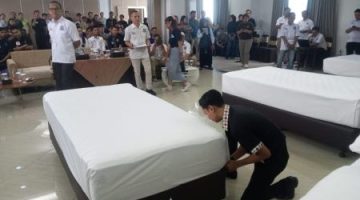 Royal Regantris gelar Making Bed Competition di Yogyakarta, ajang inspiratif yang rayakan seni, disiplin, dan semangat baru dunia perhotelan. foto: Raja
