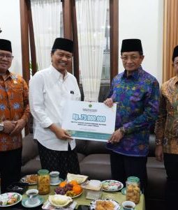 Serap Aspirasi Pesantren, Menag Tegaskan Arahan Presiden: Tidak Ada Dikotomi Pesantren dan Sekolah